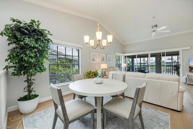 Foto del edificio - 13040 Castle Harbour Dr