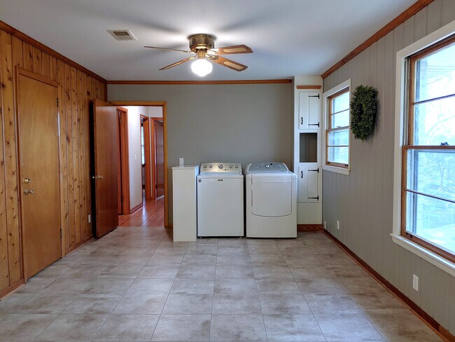 Foto del edificio - 3131 Wilmoth Rd