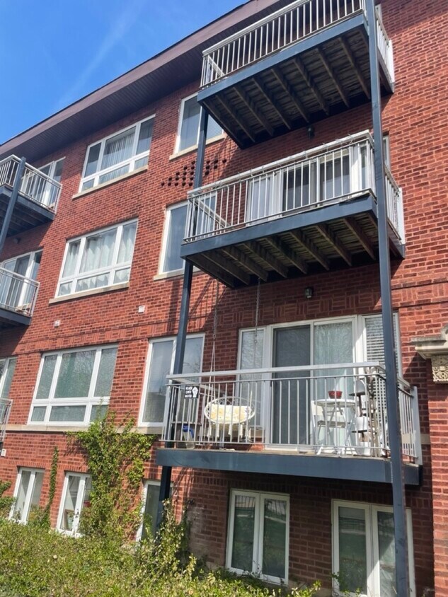Foto principal - 5923 N Winthrop Ave