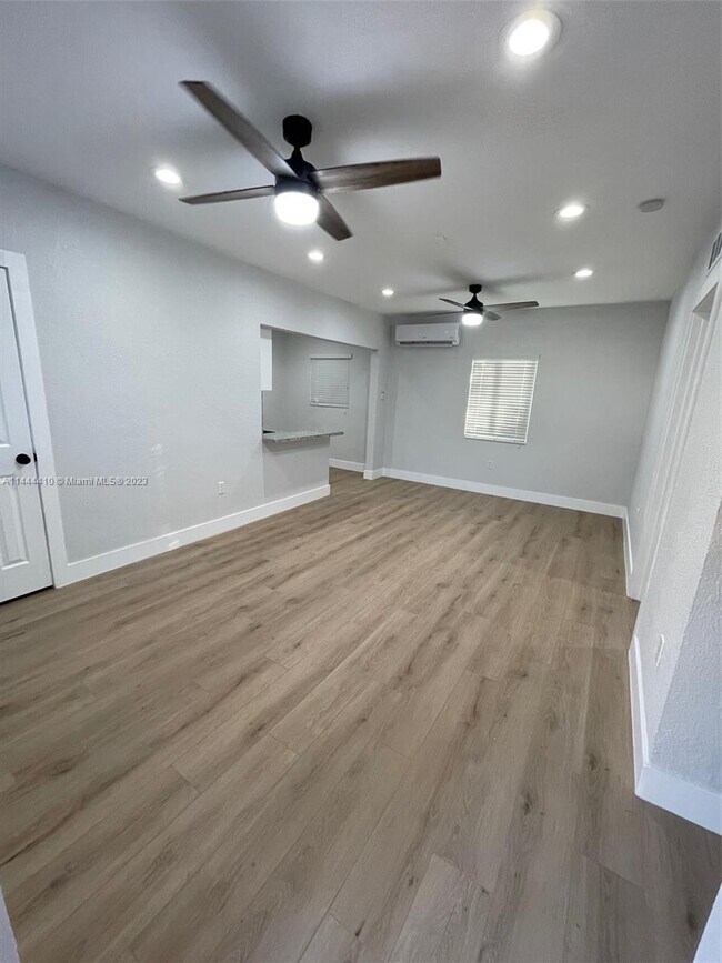 Foto del edificio - 2315 Taylor St