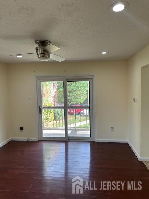 Foto del edificio - 1001 Edison Glen Terrace