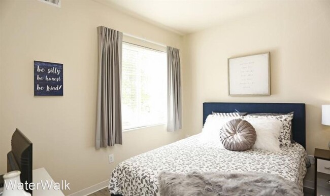 Foto del edificio - 11450 E Peakview Ave