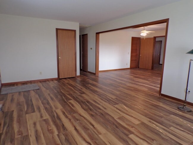 Building Photo - 7623 S 750 E-90