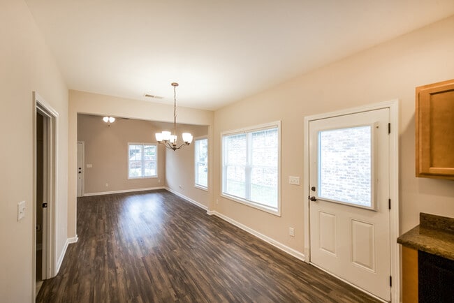 Building Photo - 595 Kincaid Cove Ln