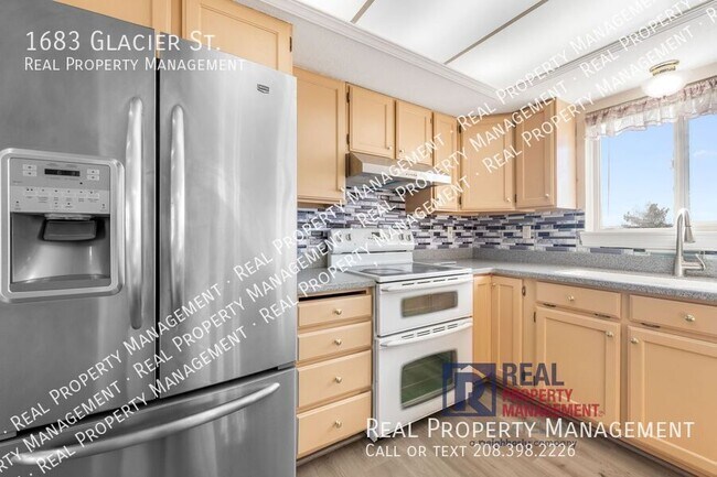 Foto del edificio - 1683 Glacier St