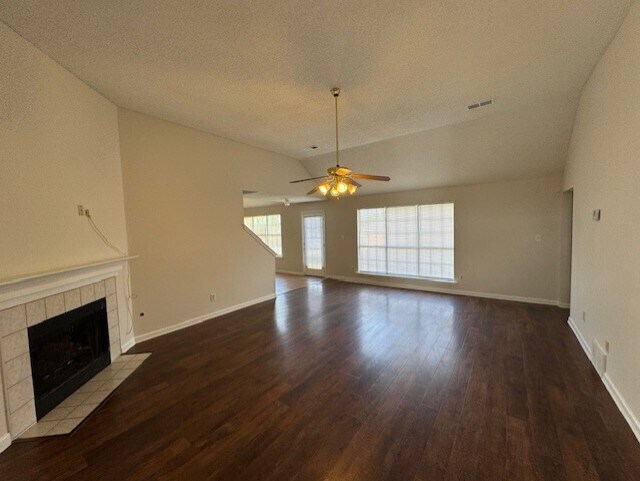 Foto del edificio - 11260 Memphis Arlington Rd