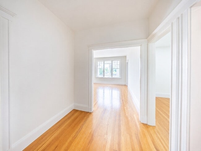 Building Photo - 238 S Huntington Ave