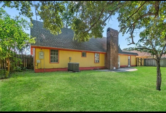 Foto del edificio - 112 Dewald Ln