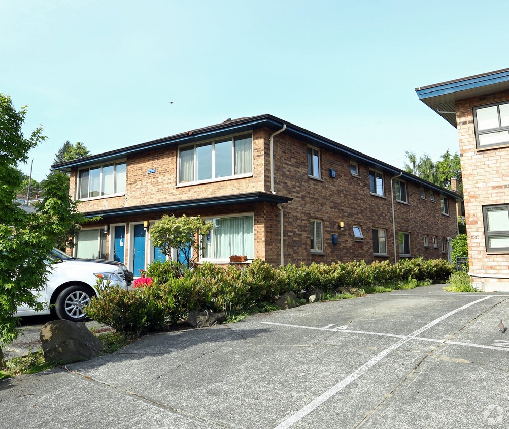 Foto del edificio - 4259 Gilman Ave W