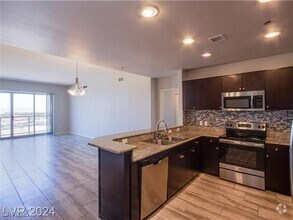 Building Photo - 8255 S Las Vegas Blvd