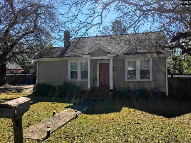 Building Photo - 512 Hillcrest Ave
