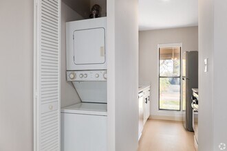 Building Photo - Village Park Apartments