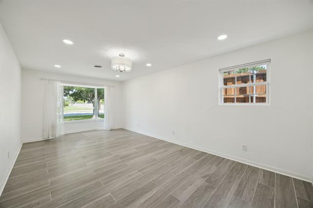 Foto del edificio - 9670 Lynbrook Dr