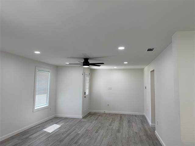 Foto del edificio - 310 Sunset Ct