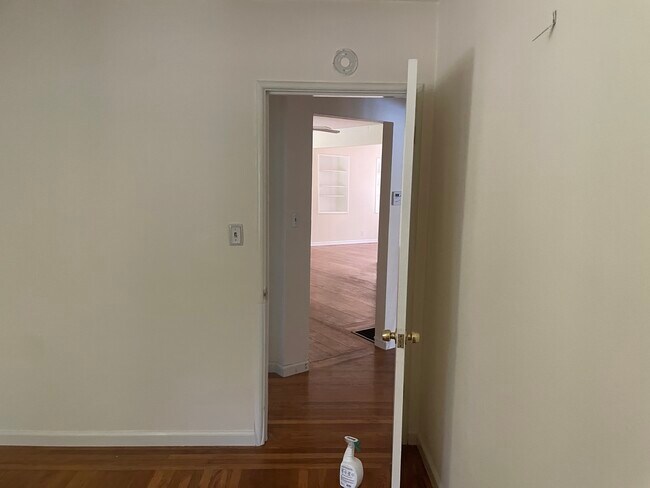 Foto del edificio - 5809 Patton St