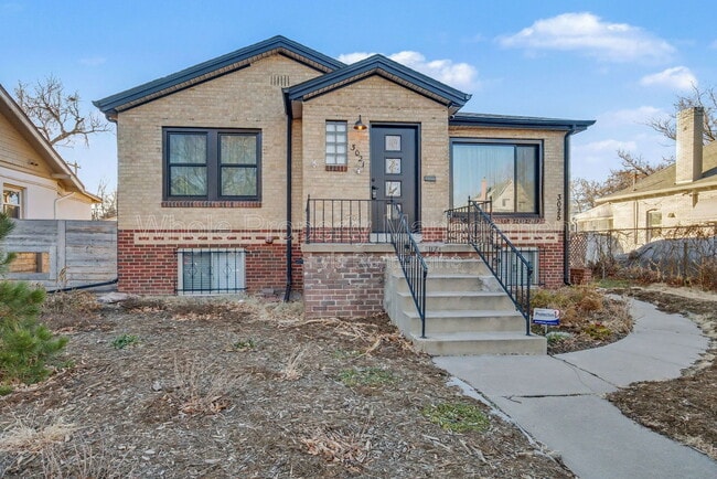 Photo - 3021 N Columbine St House