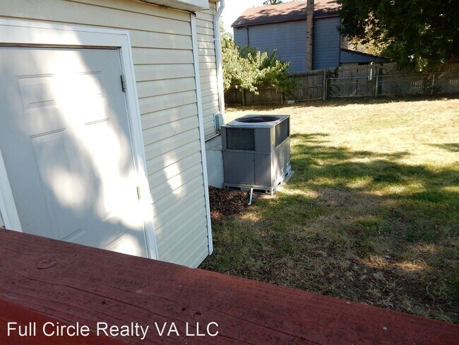 Foto del edificio - 4 br, 2 bath House - 302 Cottonwood Ln