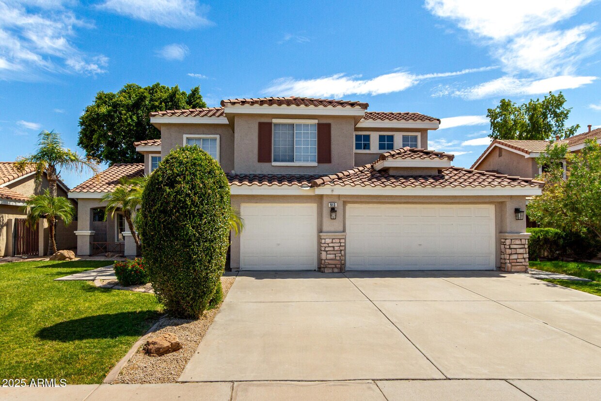 Foto principal - 913 W Juanita Ave