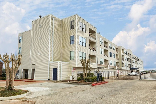 Foto del edificio - 793 Davis Rd