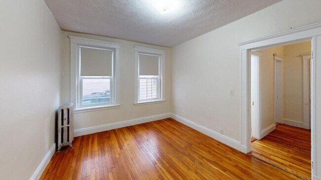 Foto del edificio - bedroom in Boston MA 02134