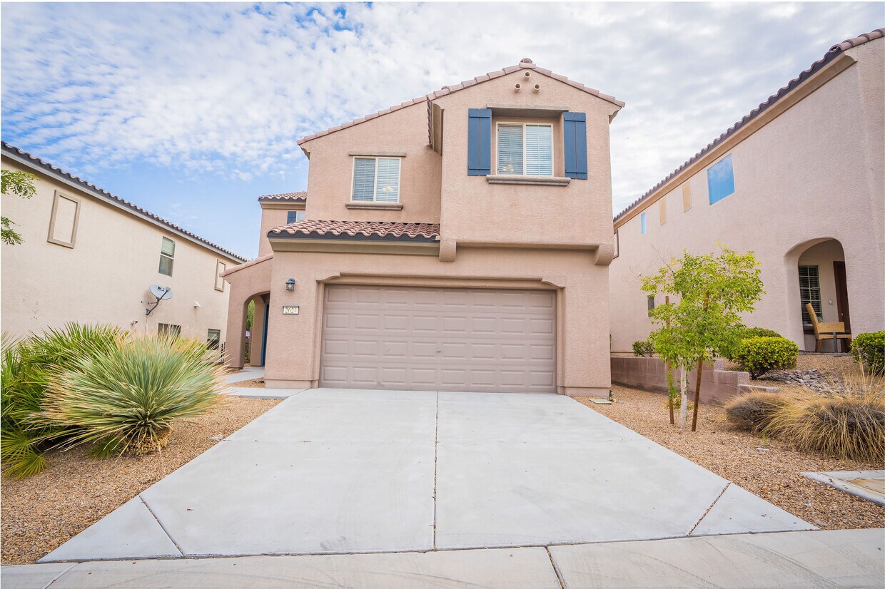 Foto principal - 2624 Romarin Terrace