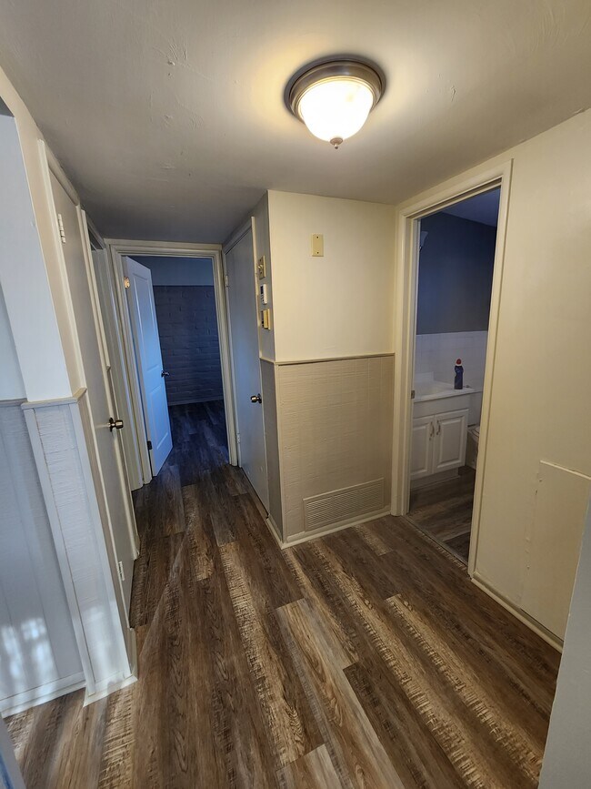Hallway - 1520 N Dodge Blvd