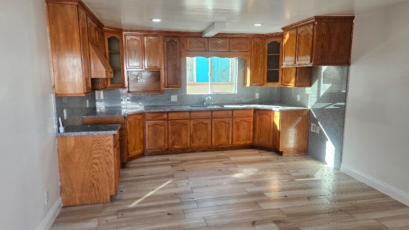 Foto principal - 600 N Willow Ave