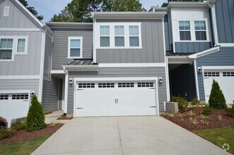 Building Photo - 7805 Sofiana Ave