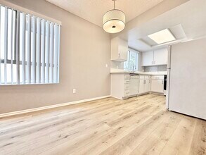 Building Photo - 3759 S Canfield Ave