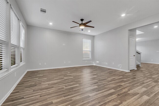 Foto del edificio - 1159 Swinford Ct
