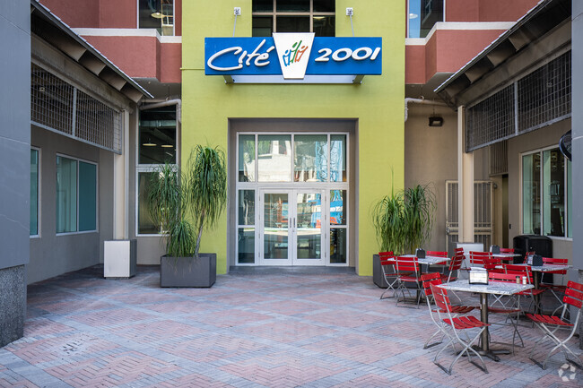 Entrance - Cite on the Bay