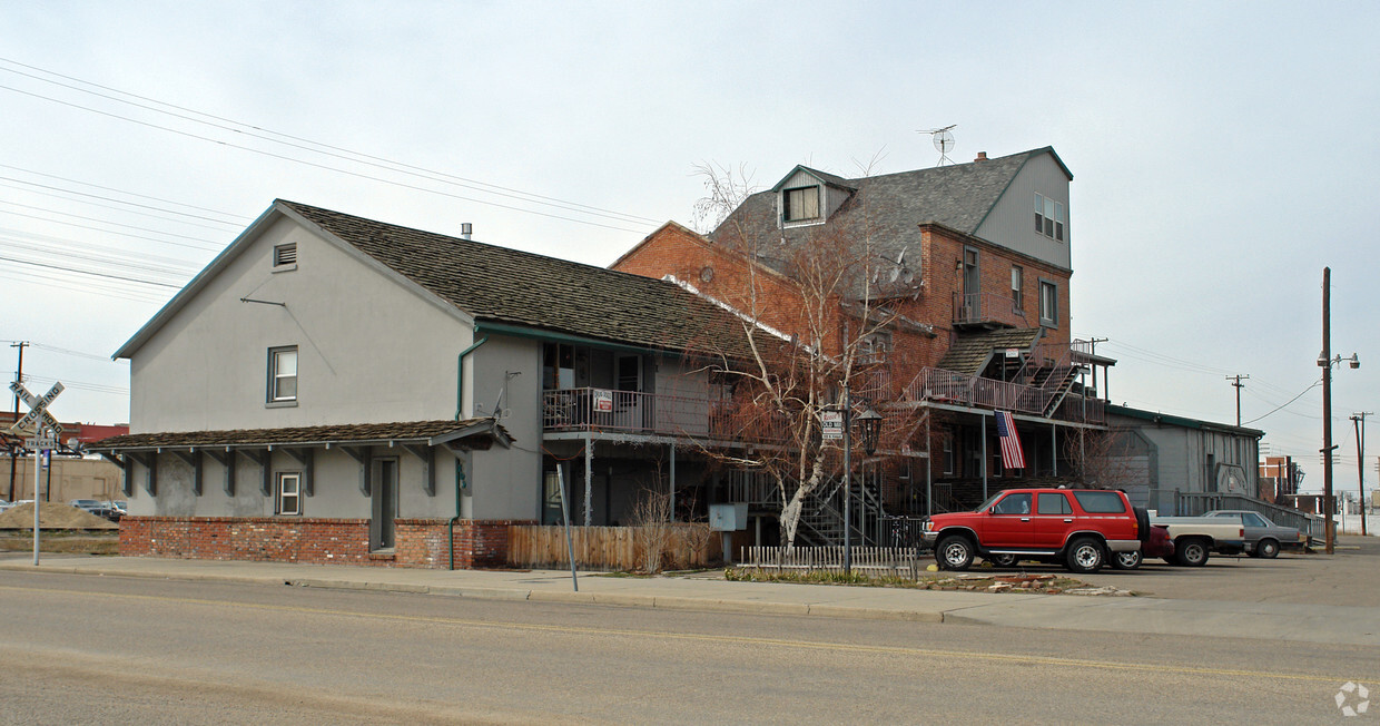 Primary Photo - Reece's Old Mill Apartments