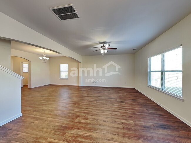 Foto del edificio - 147 Biscayne Terrace