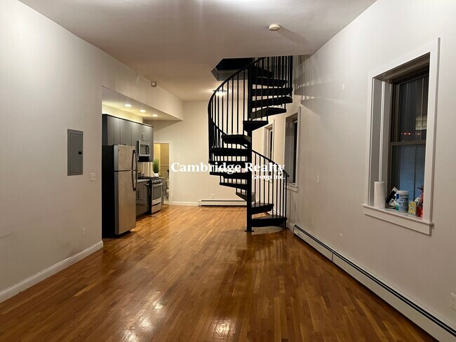Foto del edificio - 918 Cambridge St