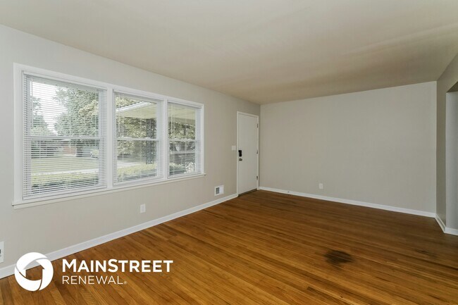 Building Photo - 2309 Burrell Dr