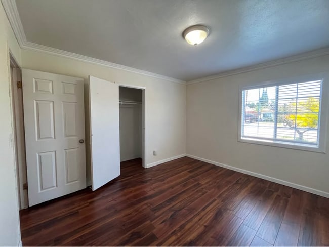 Building Photo - 6371 Klamath Dr