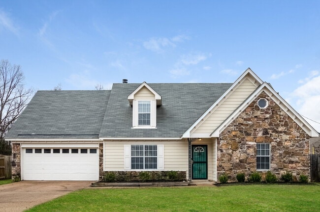 Building Photo - 6867 Brady Hill Dr