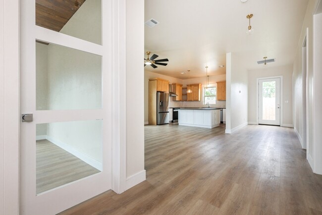 Building Photo - 3407 Garrow St