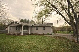 Building Photo - 3801 W Woodyard Rd