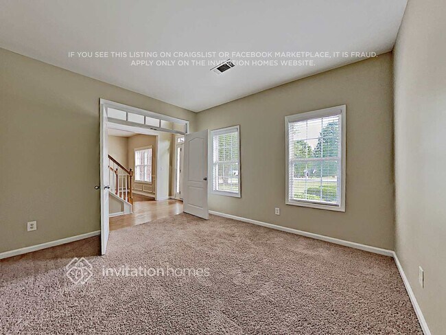 Foto del edificio - 3088 Woodmere Dr