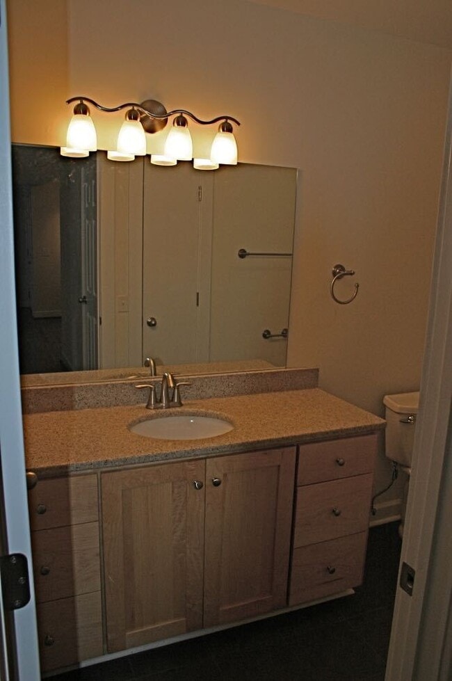 Foto del edificio - 246 White Bridge Pike