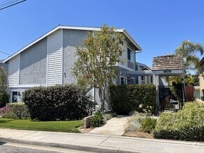Building Photo - 1809 Armour Ln
