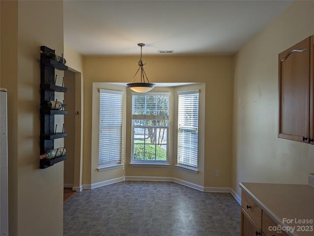 Building Photo - 7920 Mariners Pointe Cir