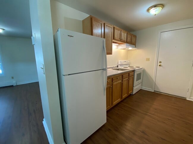 Building Photo - 53 Walker St