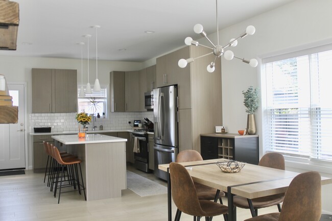 Building Photo - 1889 W 54th St