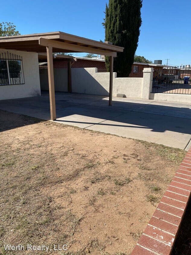 Primary Photo - 4 br, 2 bath House - 4418 E. Calle Aurora
