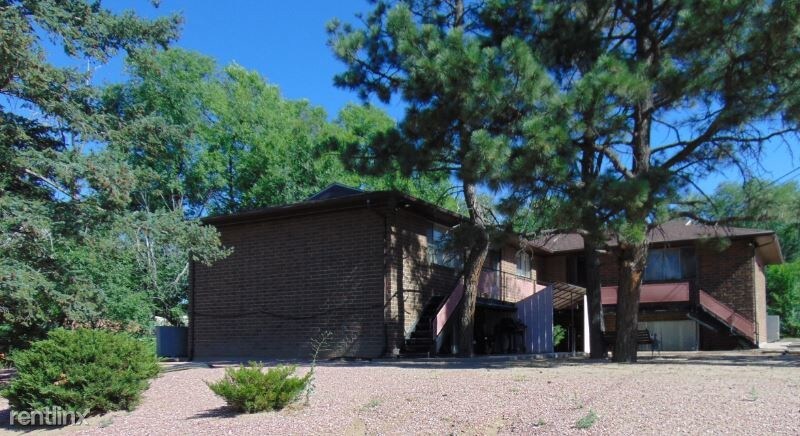 Primary Photo - 602 E Hills Rd