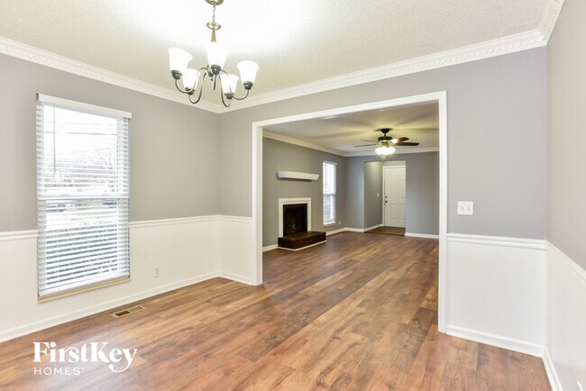 Foto del edificio - 3029 Towne Valley Rd