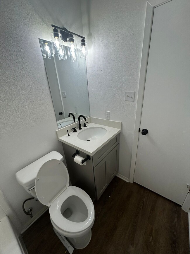 Main Bathroom Vanity - 5110 Dumore Dr