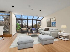 Building Photo - 50 Winchester St